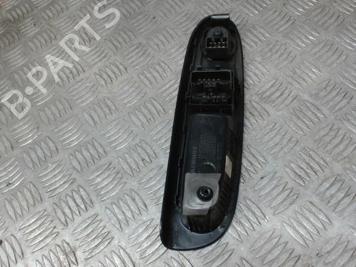 Used Left front window switch RENAULT CLIO II (BB_, CB_) 1.5 dCi (B/CB08) (82 hp) 24282409