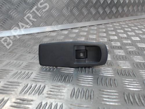 Used Right front window switch RENAULT KOLEOS I (HY_) 2.0 dCi 4x4 (HY0K) (150 hp) 24283800
