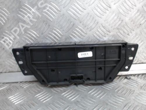 Used Climate control Climate control 24275356 24275356