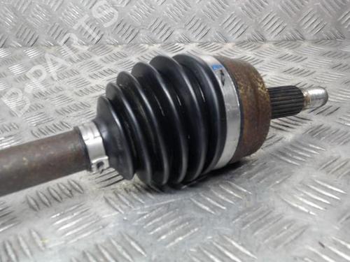 left-front-driveshaft-renault-clio-v-b7_-2019-24275377 main image