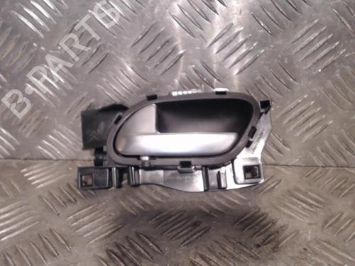 Used Front left interior door handle PEUGEOT 208 I (CA_, CC_) 1.6 HDi (92 hp) 24270332