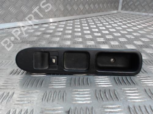 Used Right front window switch PEUGEOT 307 (3A/C) 1.6 HDi (90 hp) 24283316