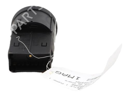Hovedlysbryter Hovedlysbryter VW NEW BEETLE (9C1, 1C1) 2.0 (115 hp) 36539282 36539282