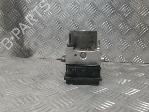 Used ABS pump NISSAN MICRA III (K12) 1.4 16V (88 hp) 24276889
