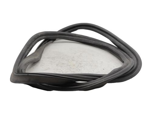 gummiliste-renault-megane-iv-hatchback-b9amn_-2015-33615268 main image