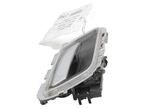 front-left-interior-door-handle-jaguar-f-pace-x761-2015-27986904 main image