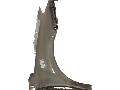 Used Left front fenders Left front fenders 37744939 37744939