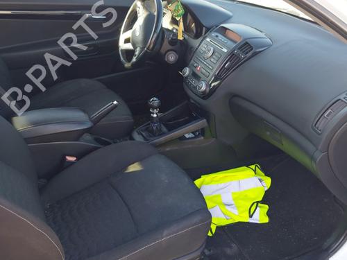 Left mirror KIA PRO CEE'D (ED) 1.6 CRDi 115 | BP24864813C26 - Image 7