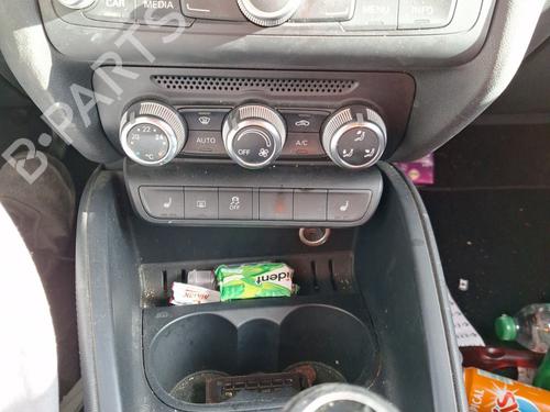 Used Gear lever AUDI A1 Sportback (8XA, 8XF) 1.4 TFSI (122 hp) 24281393