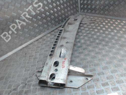 Used Front bumper reinforcement Front bumper reinforcement 24266258 24266258