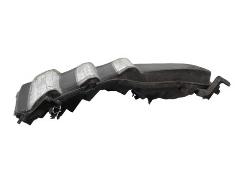Used Left daytime light Left daytime light 37284630 37284630