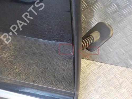 Dør højre bagtil Dør højre bagtil 24282127 24282127
