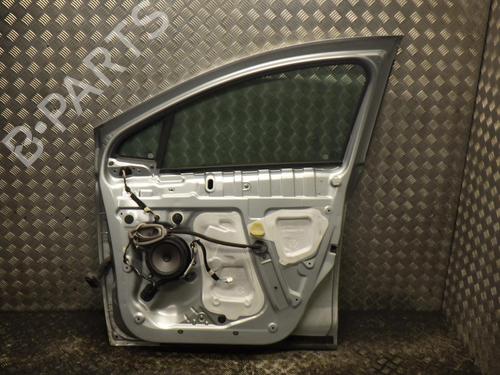 Right front door RENAULT ZOE (BFM_) ZOE | BP27180553C3