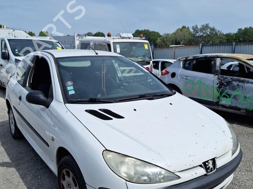 Brugte PEUGEOT 206 Hatchback (2A/C) 2.0 HDI 90 (90 hp) 4229515