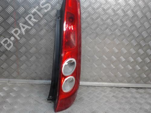 Used Right taillight FORD FIESTA V (JH_, JD_) 1.4 16V (80 hp) 24273123