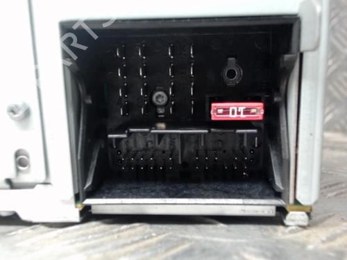 Bilradio VW PASSAT B6 (3C2) 1.9 TDI (105 hp) 24276428