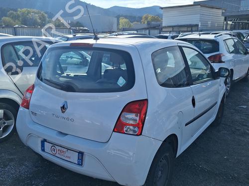 Left front fog light RENAULT TWINGO II (CN0_) 1.2 16V (CN04, CN0B) | BP33415041C30 - Image 11