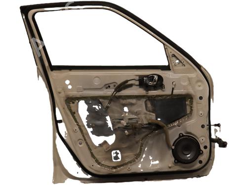 left-front-door-nissan-juke-f15-2010-2011-2012-2013-2014-2015-2016-2017-2018-2019-34211102 main image