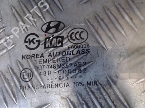 Front right door window HYUNDAI TUCSON (JM) 2.0 CRDi All-wheel Drive 824202E030