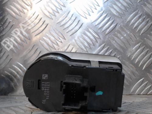 Used Headlight switch Headlight switch OPEL CORSA D (S07) 1.2 (L08, L68) (86 hp) 24280155 24280155