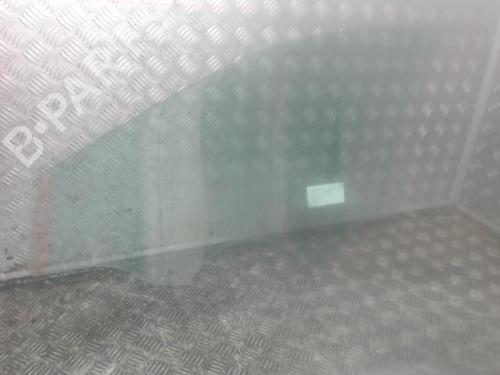 front-right-door-window-seat-arona-kj7-kjp-2017-32068225 main image