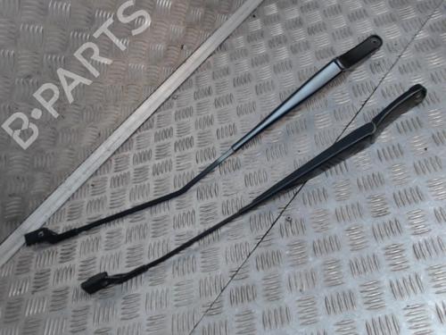 Used Front windshield wiper arm VW TOURAN (1T3) 1.6 TDI (105 hp) 24274538