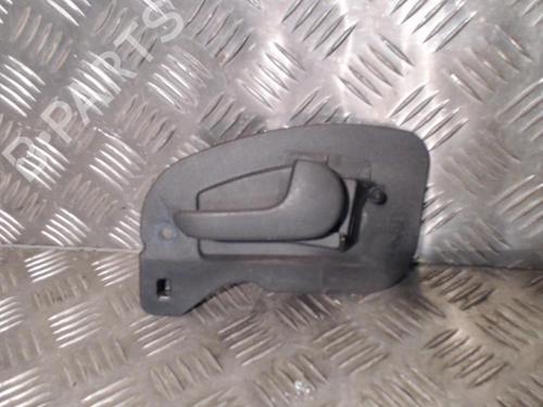 Used Front right interior door handle OPEL CORSA C (X01) 1.2 (F08, F68) (75 hp) 24284402