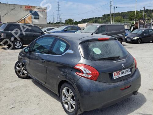 Tailgate PEUGEOT 208 I (CA_, CC_) 1.2 VTI 82 | BP24271972C6