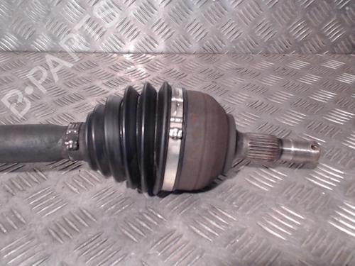 Right front driveshaft PEUGEOT 3008 I MPV (0U_) 2.0 HDi Hybrid4 (0URHCA) | BP24267390M39 