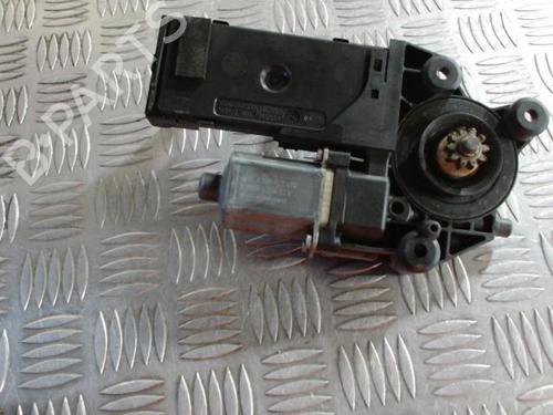 Left front window motor RENAULT MEGANE III Hatchback (BZ0/1_, B3_) 1.5 dCi (BZ09, BZ0D, BZ1W, BZ29, BZ14) | BP24264135E21 - Image 3