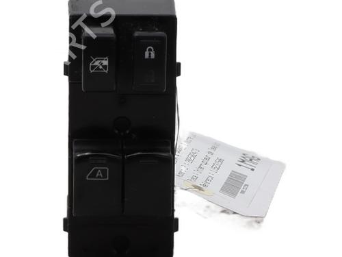 Used Left front window switch NISSAN MICRA IV (K13K, K13KK) 1.2 (80 hp) 30300194