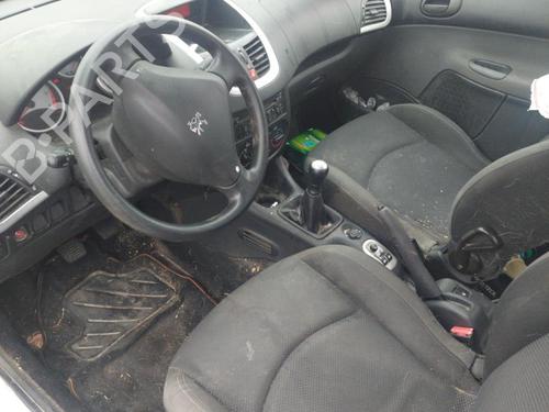Right mirror PEUGEOT 206+ (2L_, 2M_) 1.4 HDi eco 70 | BP24267980C27 