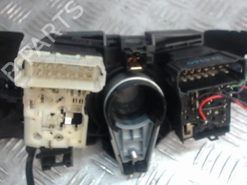 Steering column stalk RENAULT CLIO II (BB_, CB_) 1.9 D (B/CB0J) | BP24283916I23 
