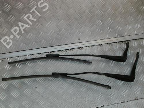 Front windshield wiper arm DACIA SANDERO II TCe 90 (B8M1, B8MA, B8AC) | BP24276380C143 - Image 2