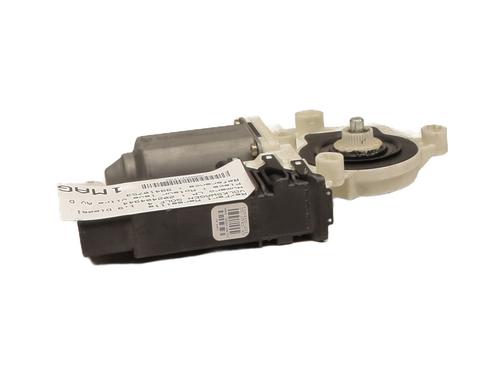 Used Right front window motor Right front window motor VW GOLF IV (1J1) 1.9 TDI (130 hp) 24267815 24267815