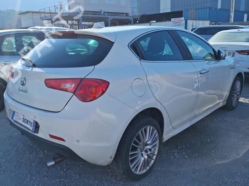 Used Right taillight Right taillight ALFA ROMEO GIULIETTA (940_) 2.0 JTDM (940.FXL1A) (140 hp) 24573739 24573739