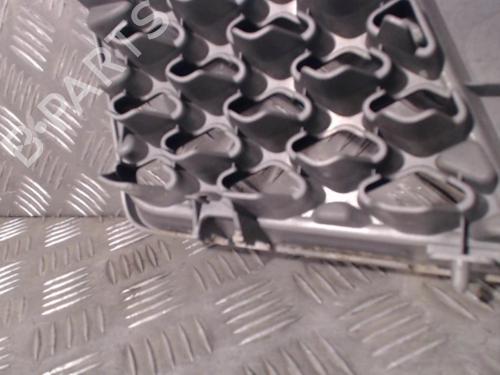 Grille NISSAN X-TRAIL I (T30) 2.2 Di 4x4 | BP24278211C40 