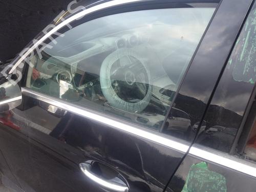 front-left-door-window-mercedes-benz-glc-coupe-c254-2022-30300204 main image