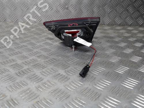 left-tailgate-light-renault-clio-iv-bh_-2012-2013-2014-2015-2016-2017-2018-2019-2020-2021-24265835 main image