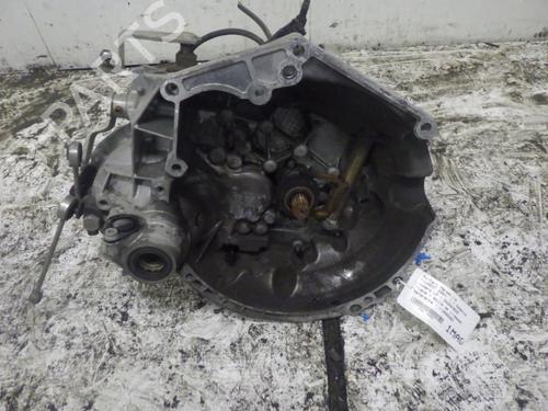 Boîte de vitesses PEUGEOT 206+ (2L_, 2M_) 1.1 (60 hp) 31977486