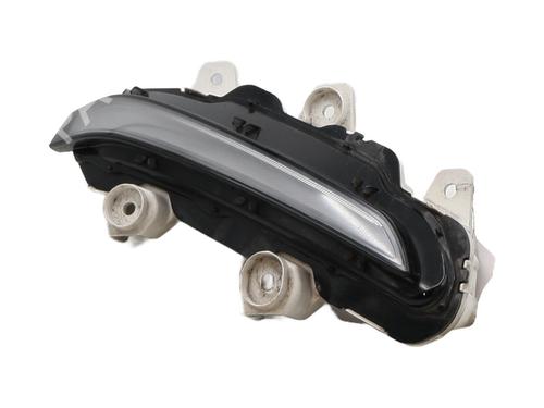 Used Left front indicator PEUGEOT 208 II (UB_, UP_, UW_, UJ_) 1.5 BlueHDI 100 (102 hp) 31833212