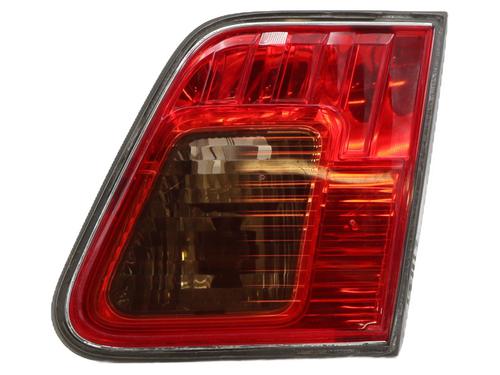 Used Right tailgate light TOYOTA AVENSIS Saloon (_T27_) 2.0 D-4D (ADT270_, ADT270R) (126 hp) 31043626