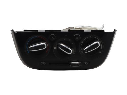 AC Styreenhet / Manøvreringsenhet MITSUBISHI MIRAGE / SPACE STAR VI Hatchback (A0_A) 1.0 (A05A) (71 hp) 29585399