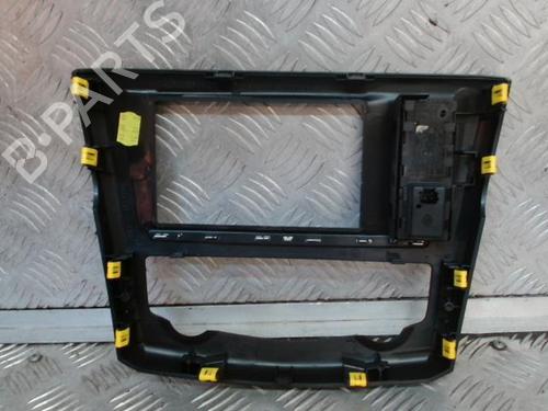 Middle console RENAULT KADJAR (HA_, HL_) 1.5 dCi 110 (HLA3) | BP24276263I22