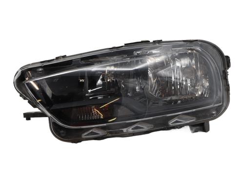 BP31856943C28 main image