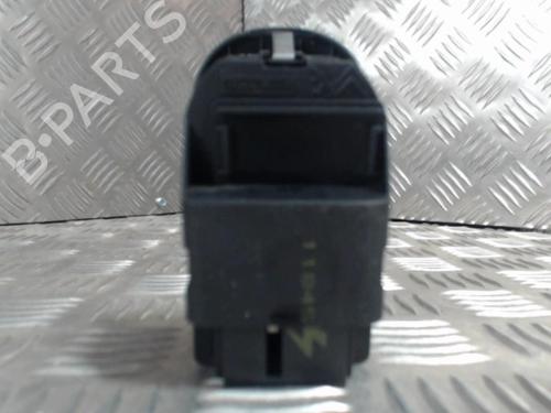 Used Switch Switch PEUGEOT 206 Hatchback (2A/C) 2.0 HDI 90 (90 hp) 24292041 24292041