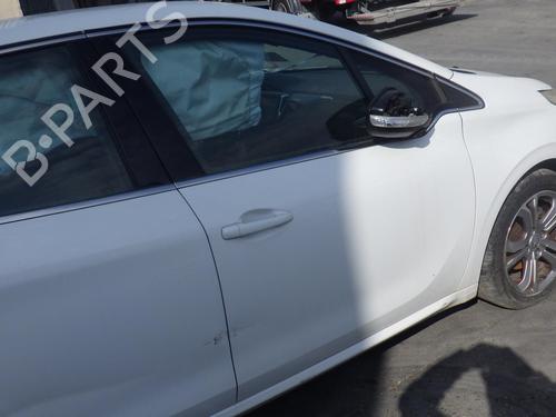 Right front door PEUGEOT 208 I (CA_, CC_) 1.2 VTI 82 | BP29599129C3