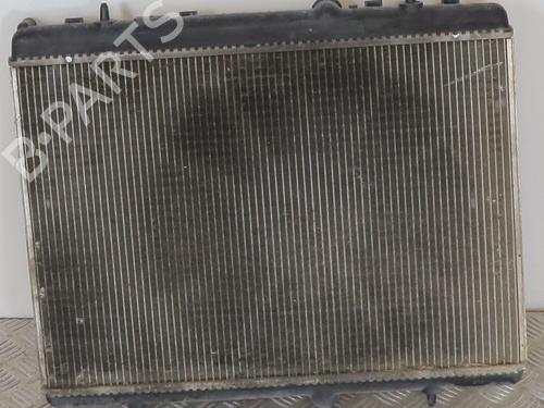 Used Water radiator Water radiator 38288889 38288889
