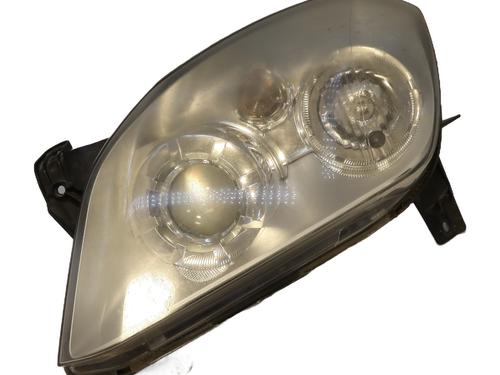 Used Left headlight OPEL TIGRA TwinTop (X04) 1.3 CDTI (R97) (69 hp) 28001531