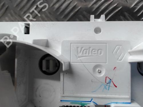 climate-control-renault-clio-iv-bh_-2012-2013-2014-2015-2016-2017-2018-2019-2020-2021-24289867 main image